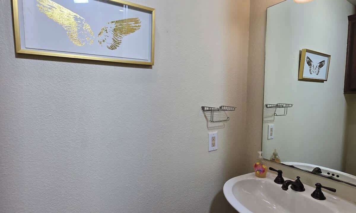 Photo of Bathroom in Woodlake - Briar Meadow