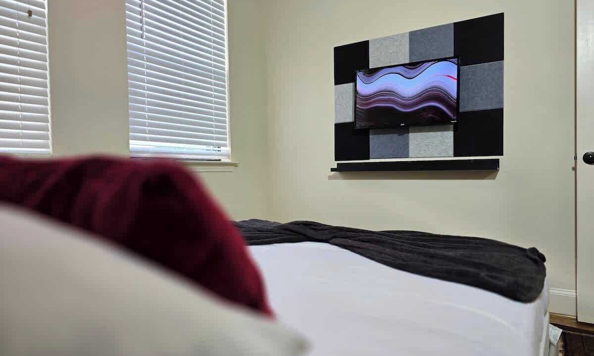 Photo of Bedroom in Woodlake - Briar Meadow
