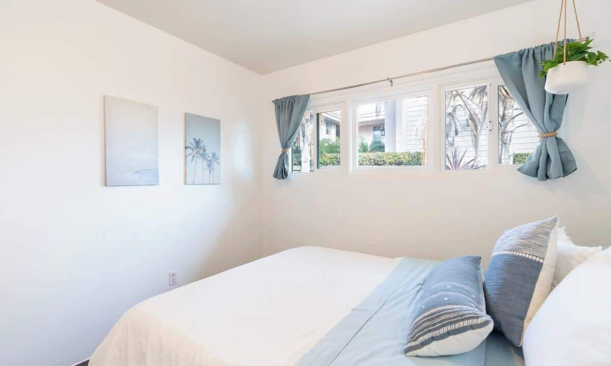 Photo of Bedroom in North Pacific Beach