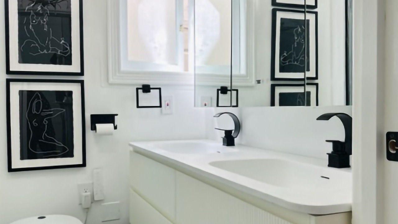 Photo of Bathroom in North of the Panhandle