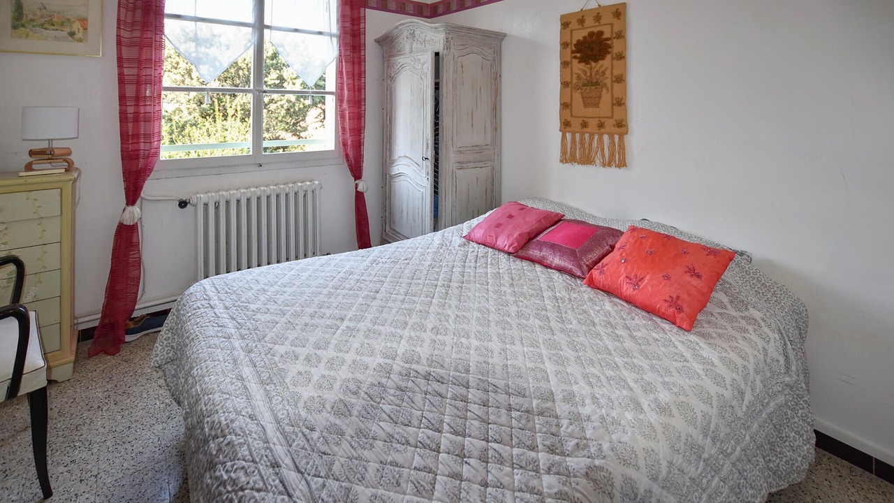 Photo of Others in Merindol