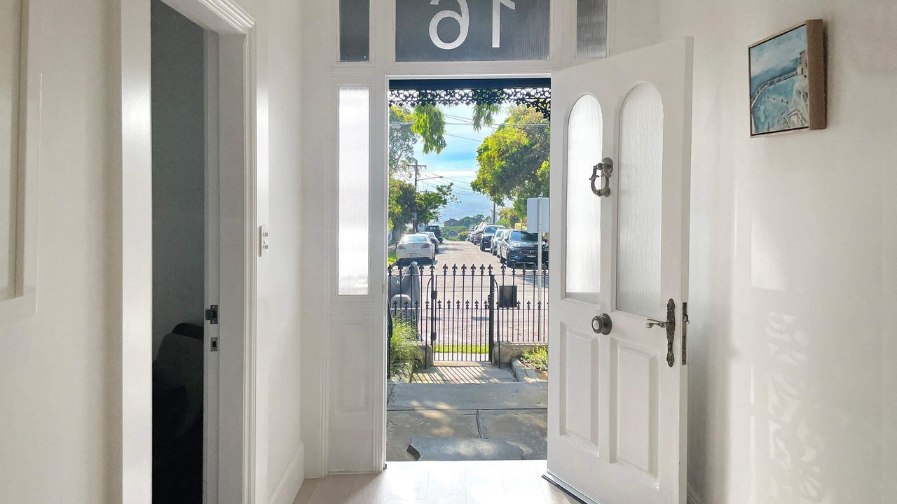 Photo of Others in Bronte