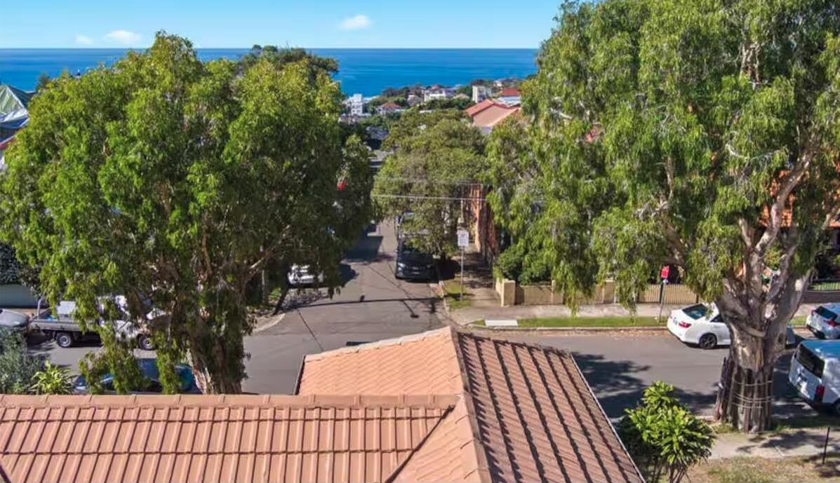 Photo of Others in Bronte