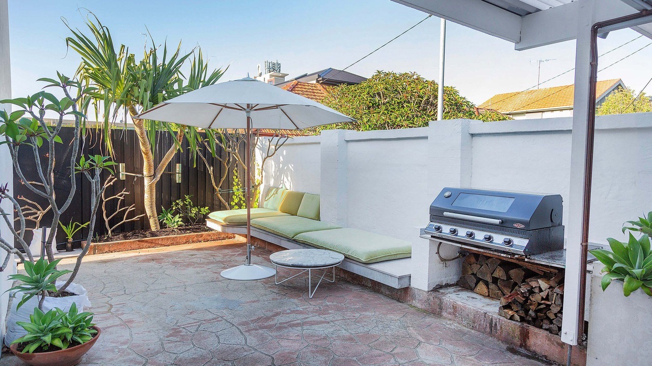 Photo of Others in Bronte