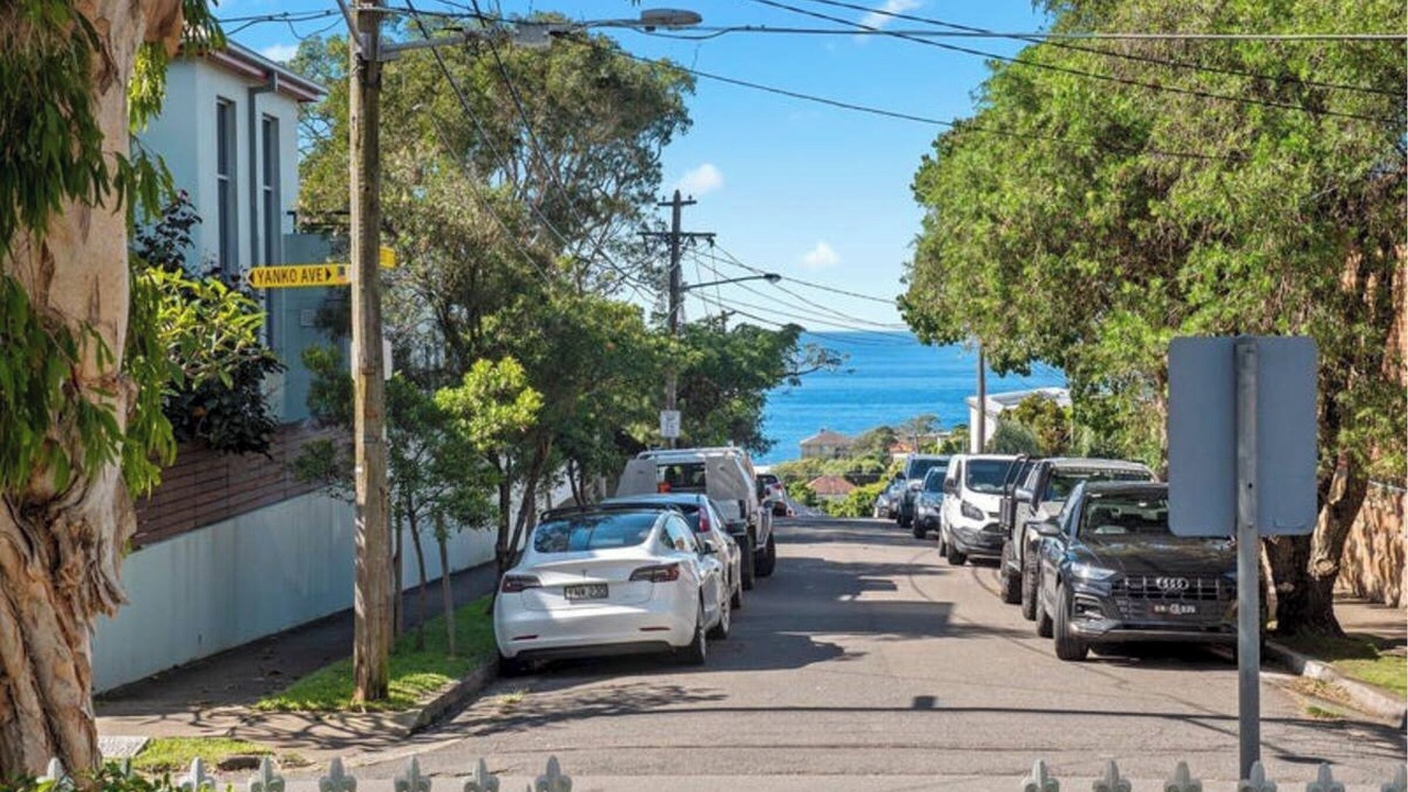 Photo of Others in Bronte