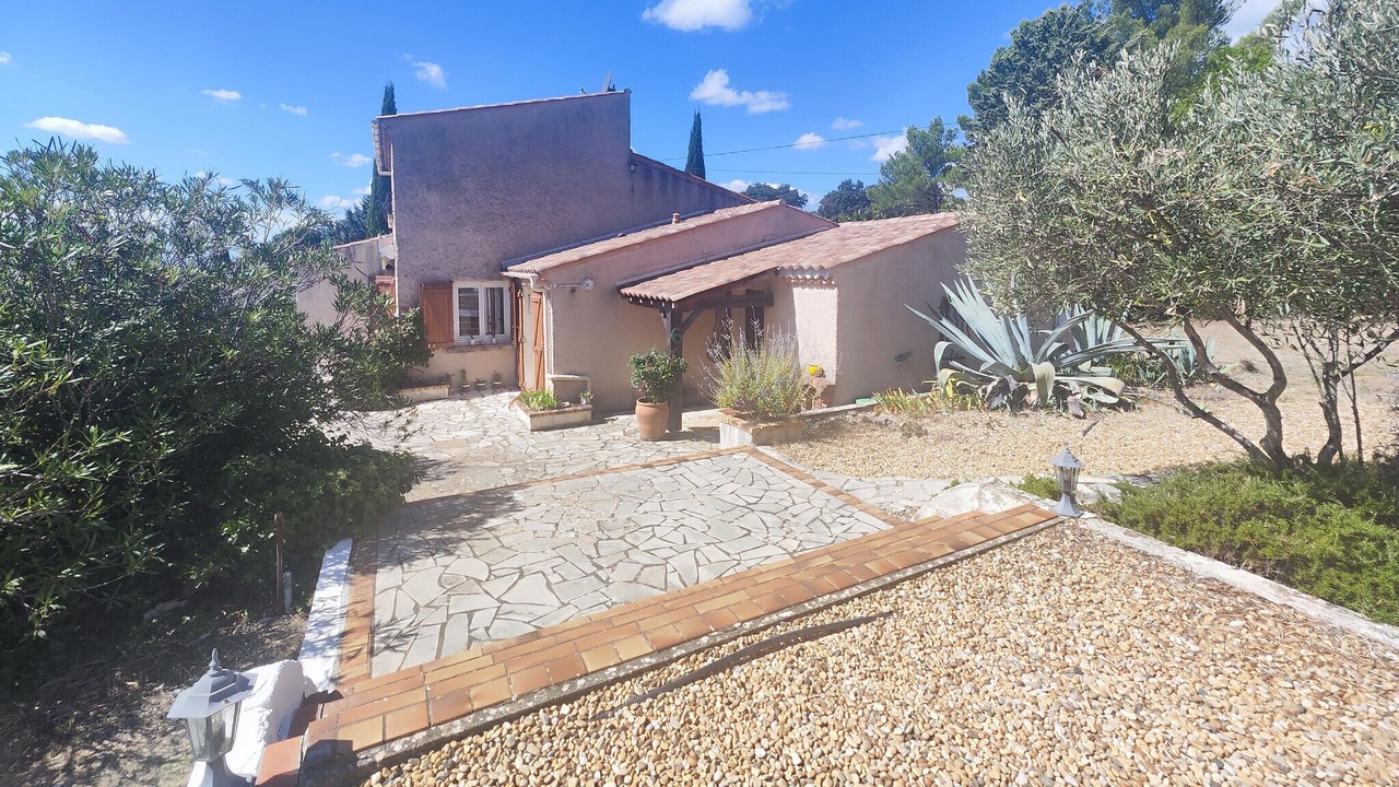 Photo of Others in Assignan