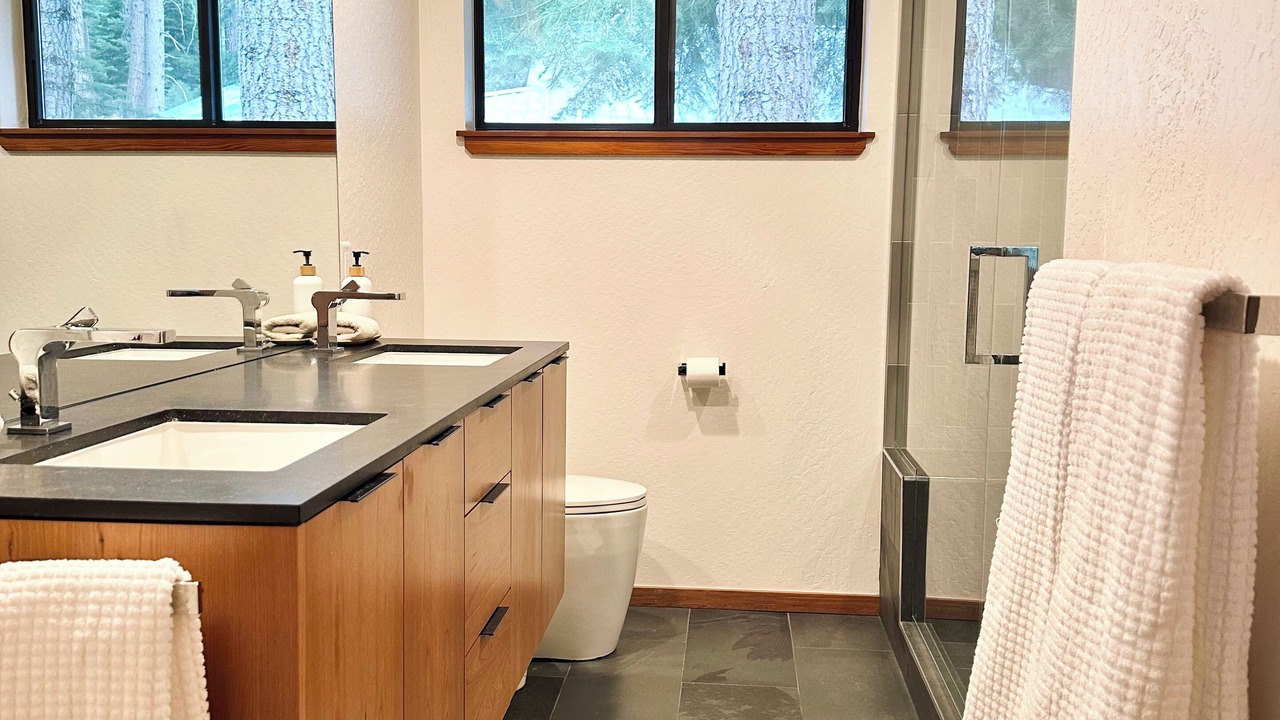 Photo of Bathroom in Truckee