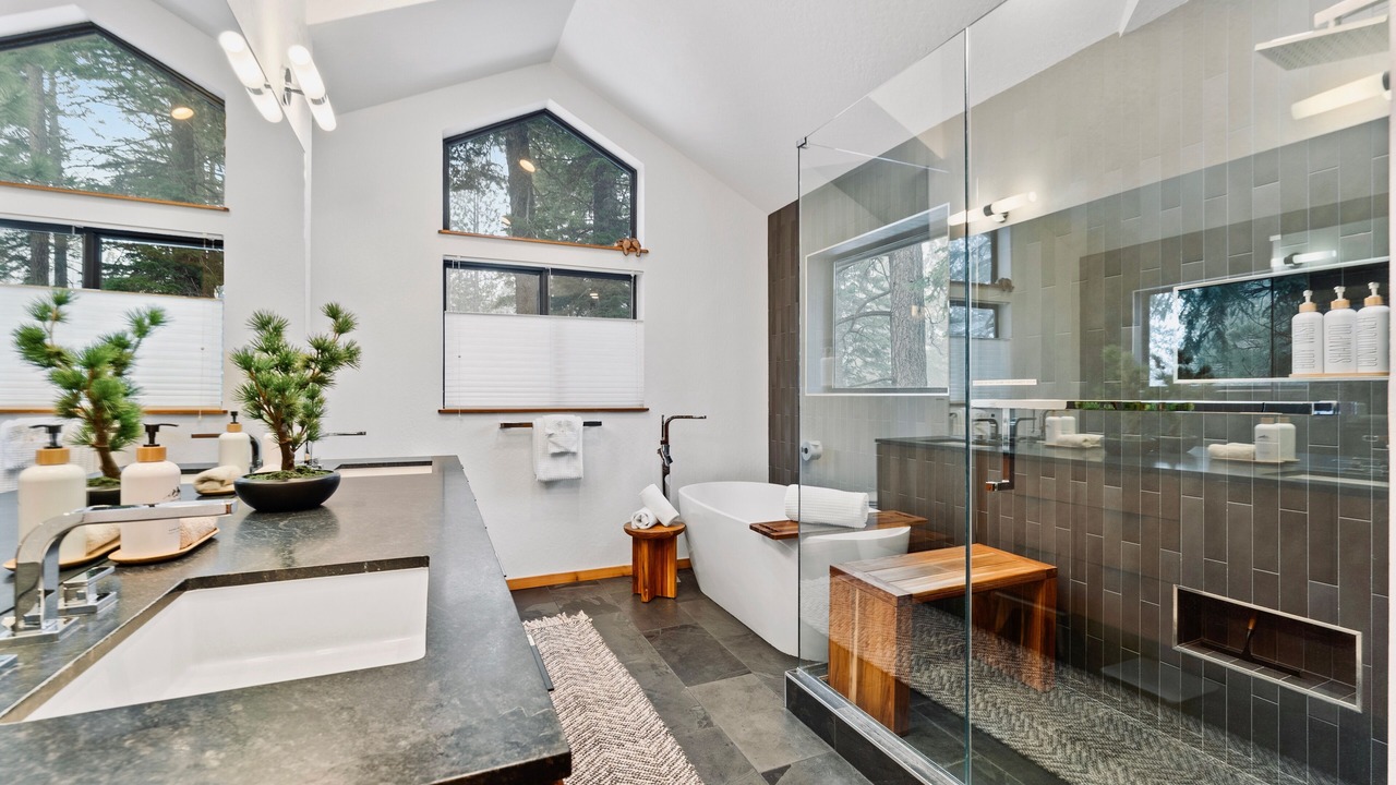 Photo of Bathroom in Truckee