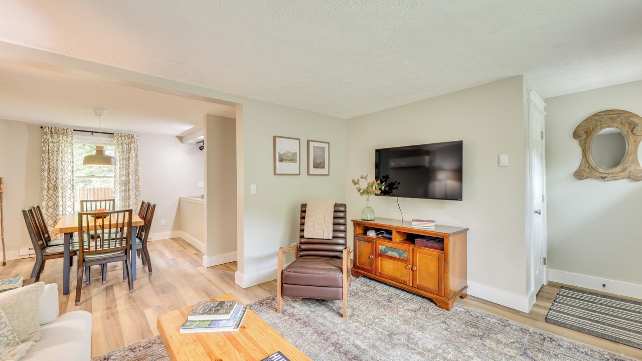 Photo of Livingroom in Edray