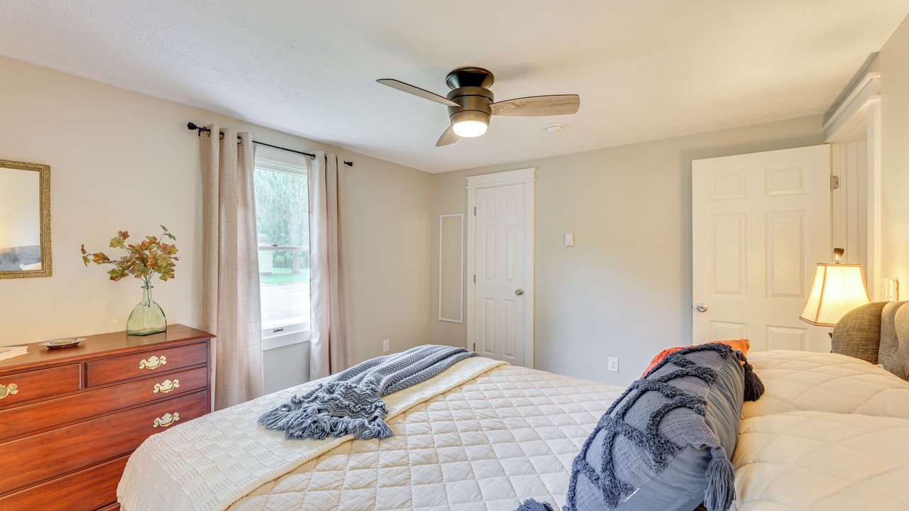 Photo of Bedroom in Edray
