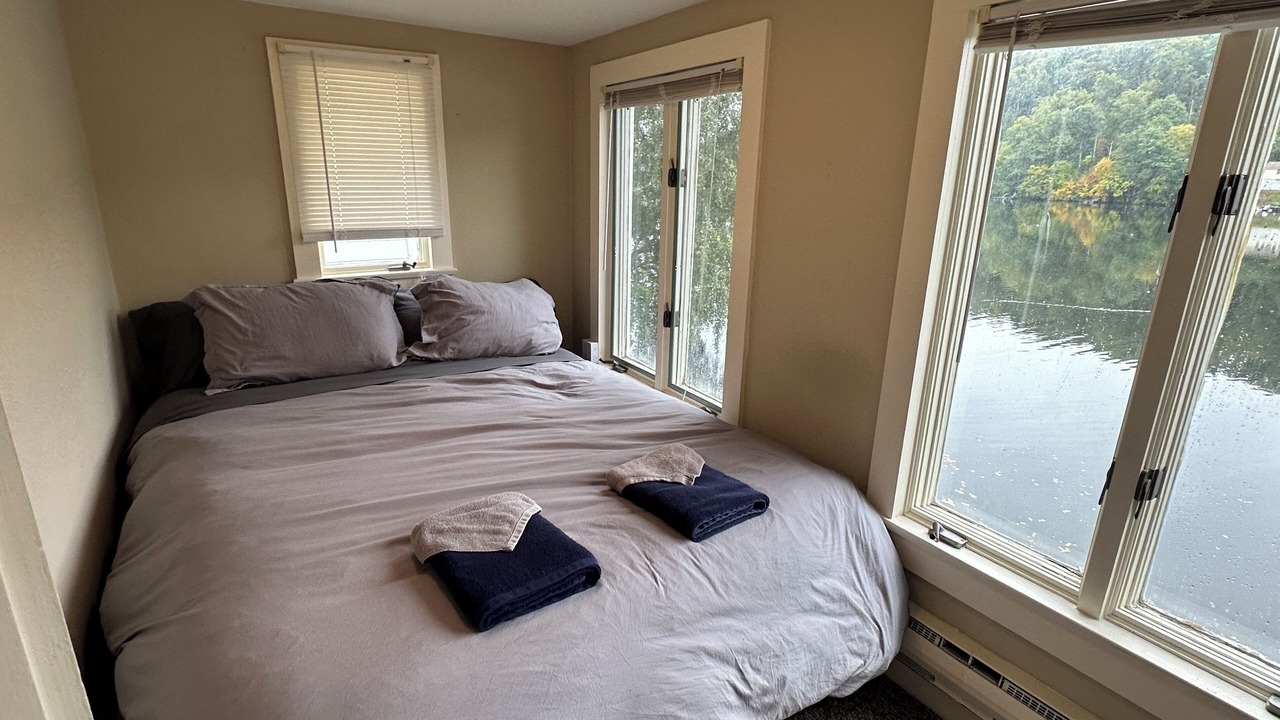 Photo of Bedroom in South Britain