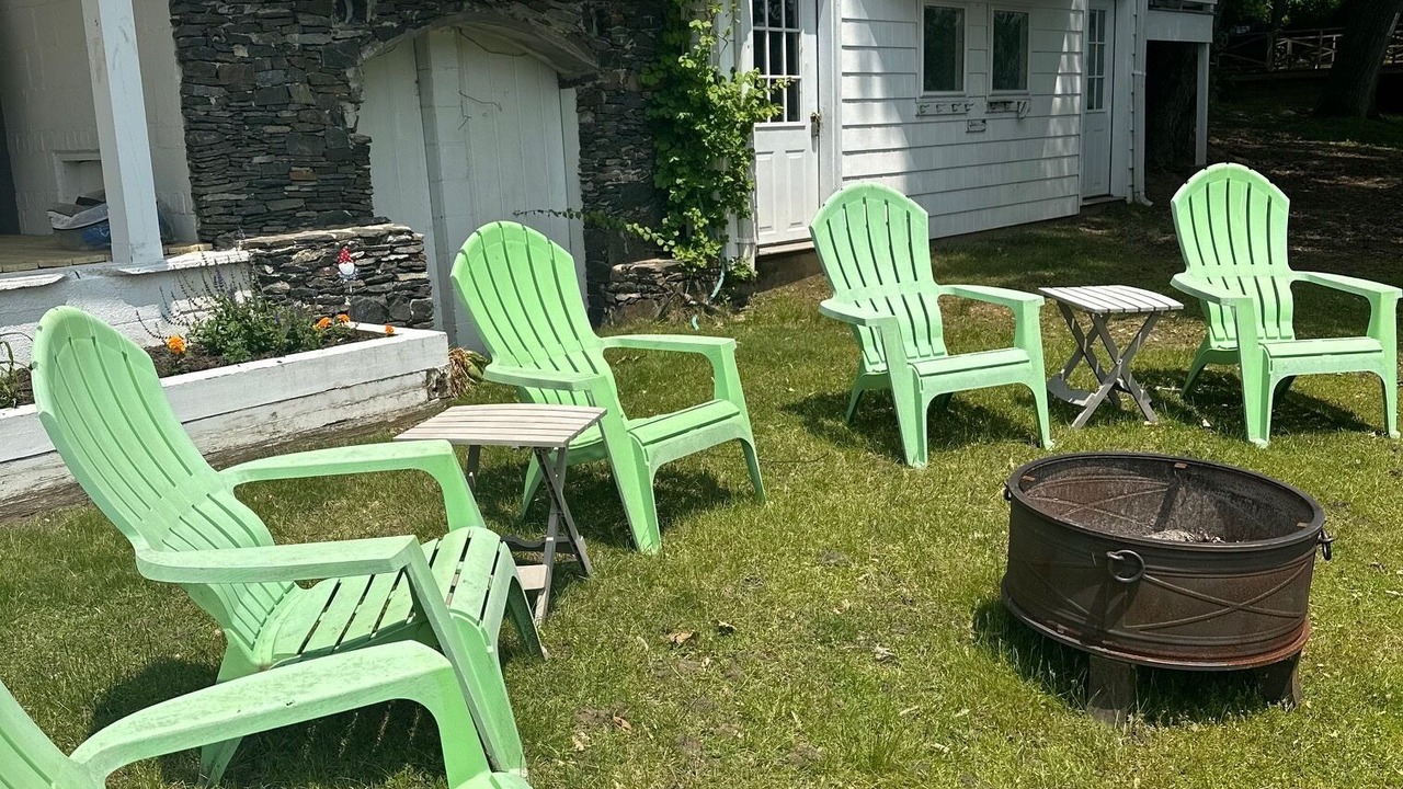 Photo of Outdoor in South Britain