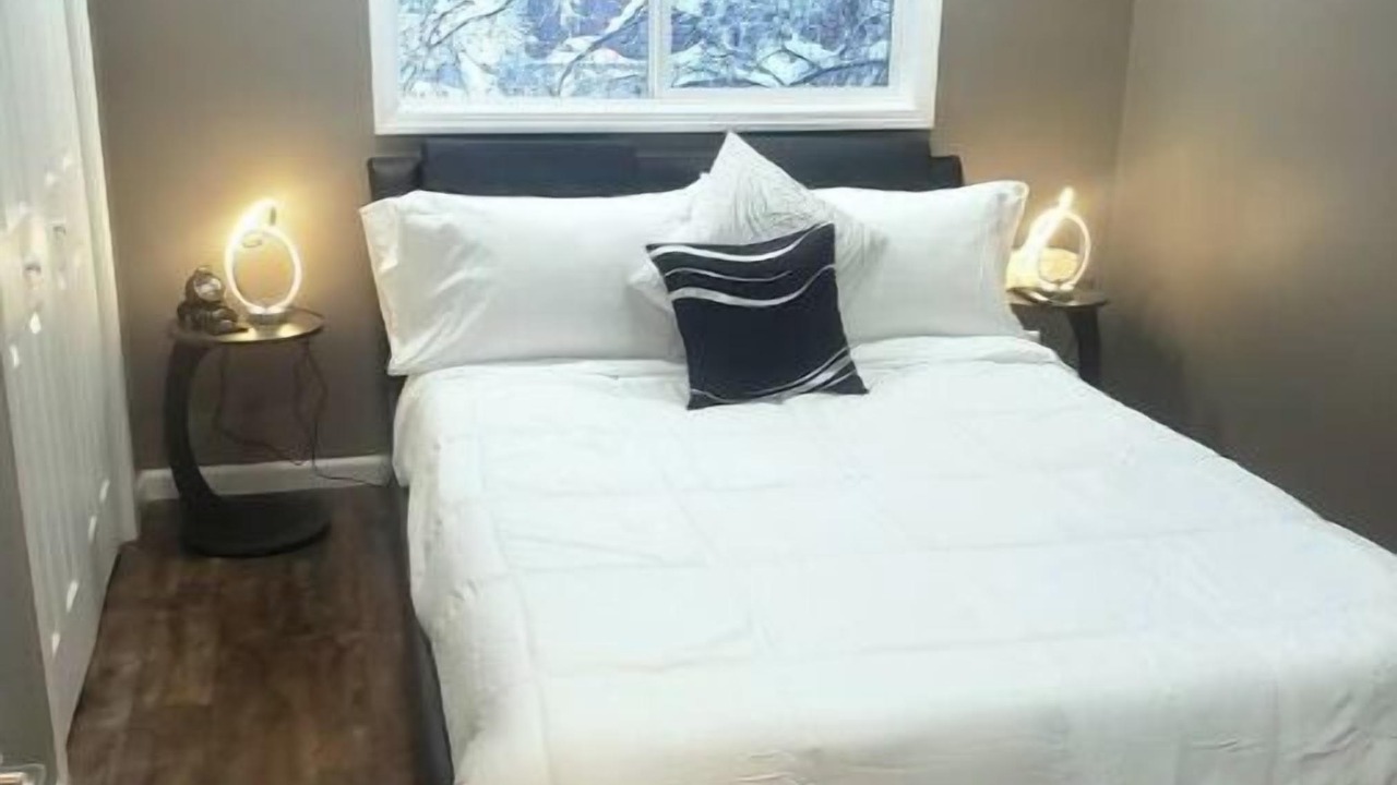 Photo of Bedroom in University Area