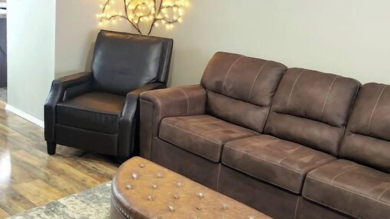 Photo of Livingroom in University Area
