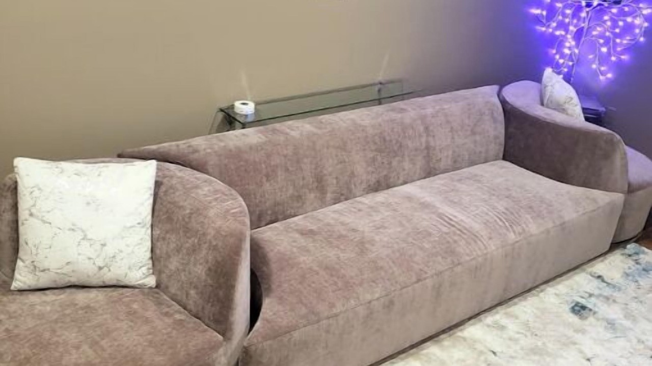 Photo of Livingroom in University Area