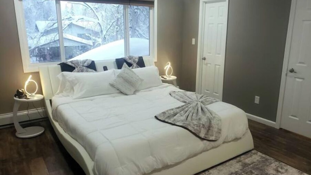 Photo of Bedroom in University Area