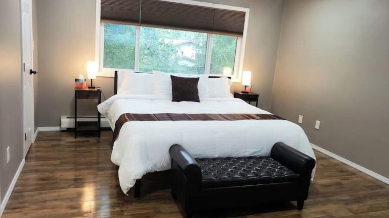 Photo of Bedroom in University Area