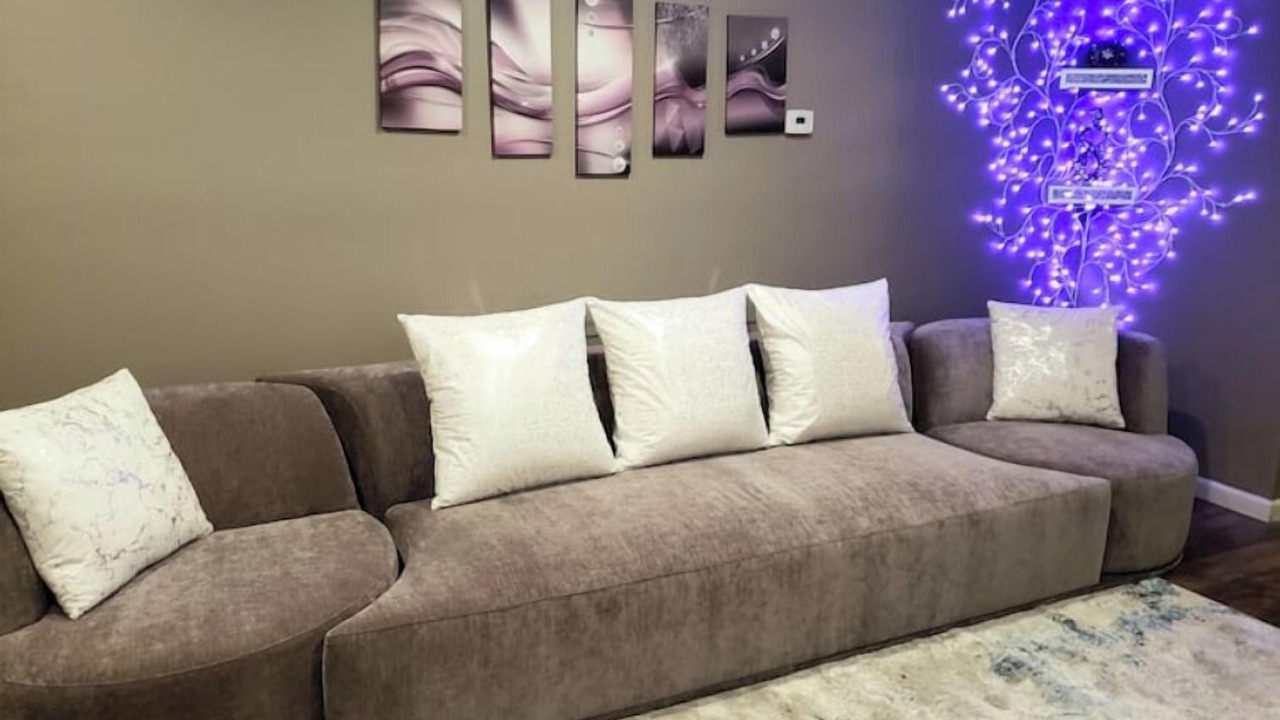 Photo of Livingroom in University Area