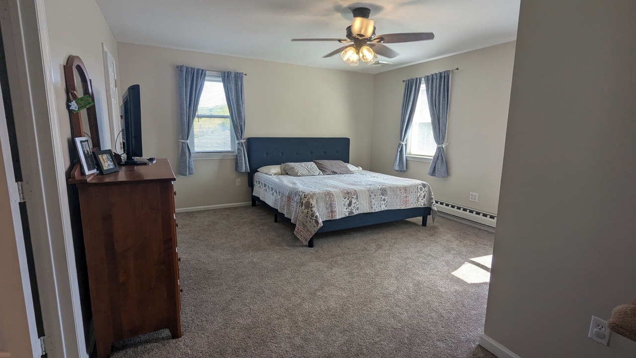 Photo of Bedroom in Sassamansville