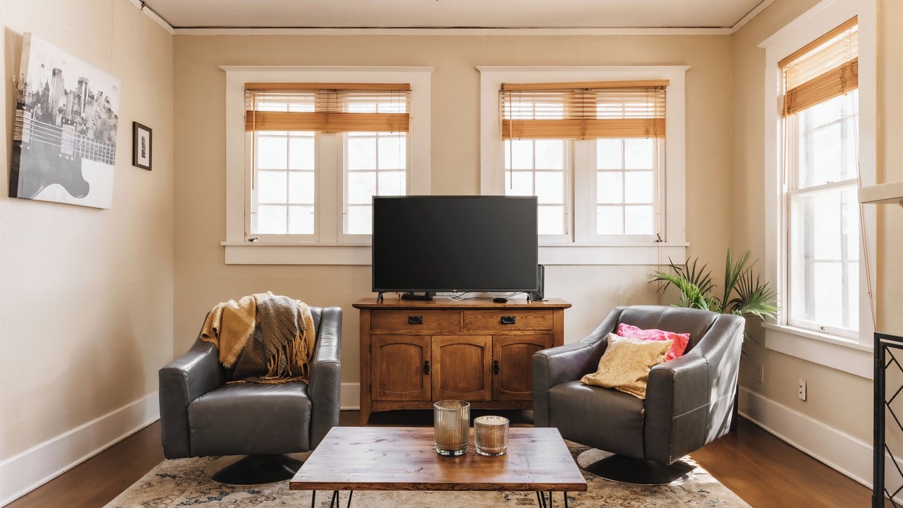 Photo of Livingroom in West Campus