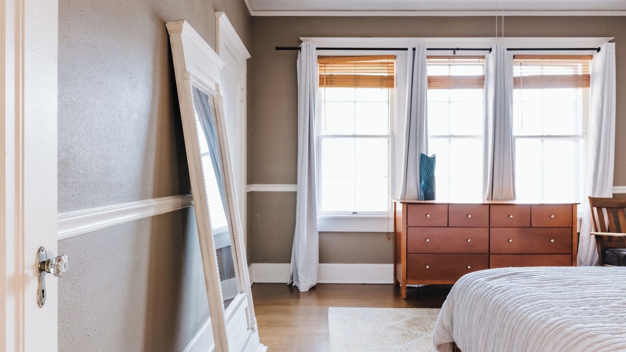 Photo of Bedroom in West Campus