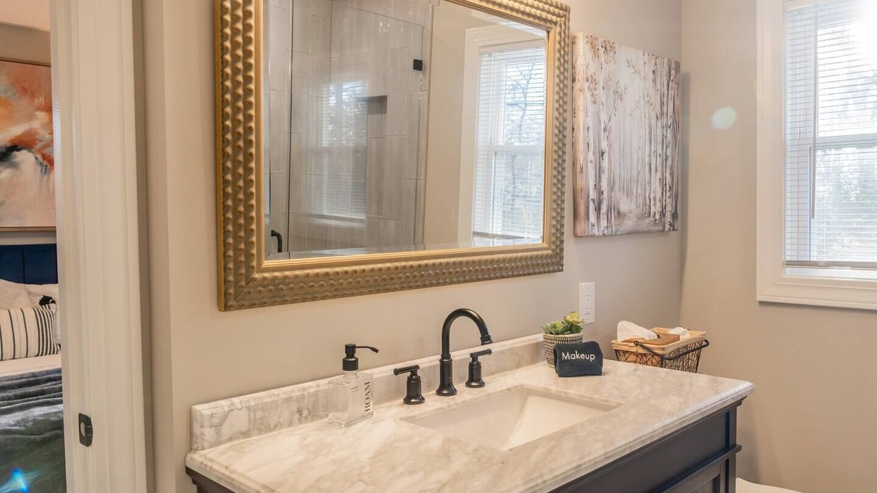 Photo of Bathroom in Hayfield Dundee