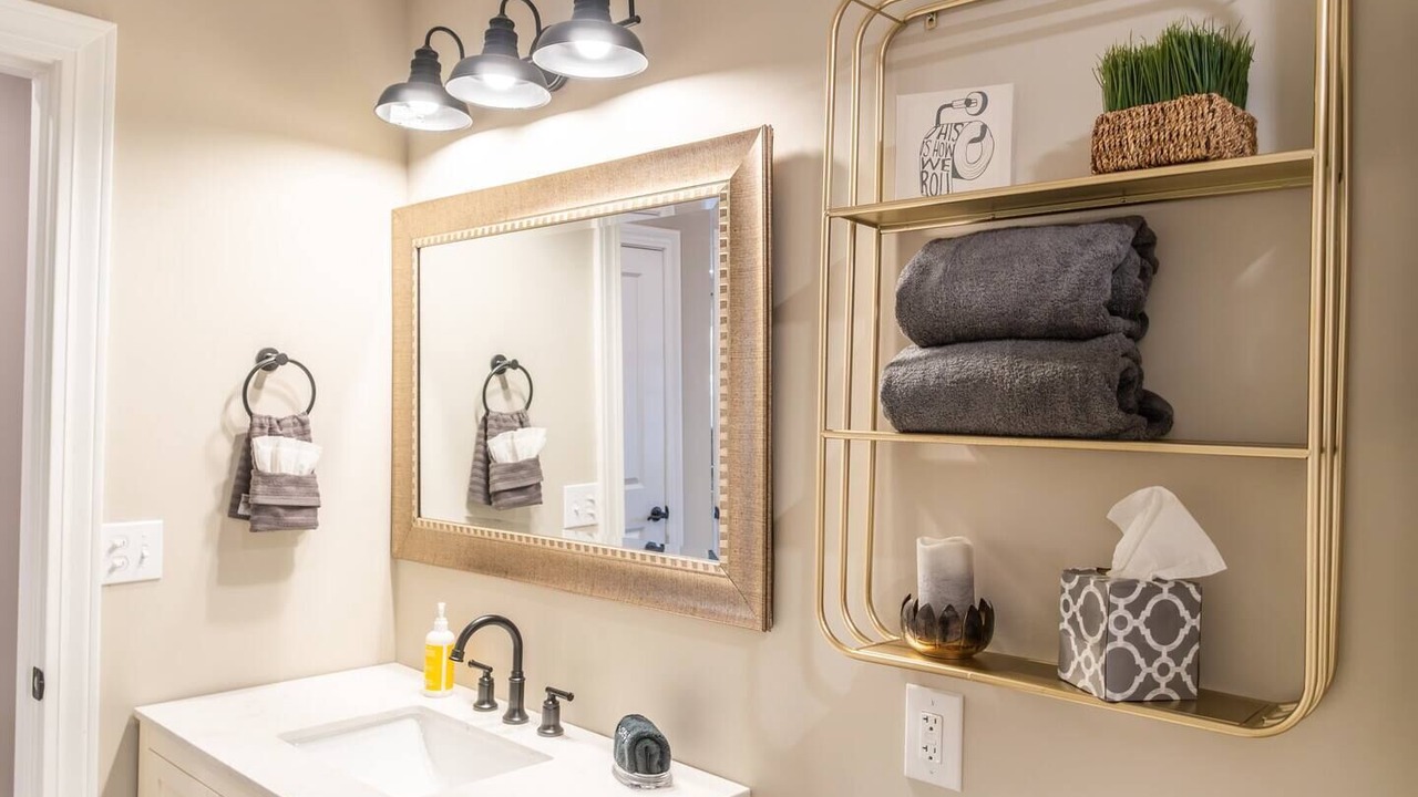 Photo of Bathroom in Hayfield Dundee