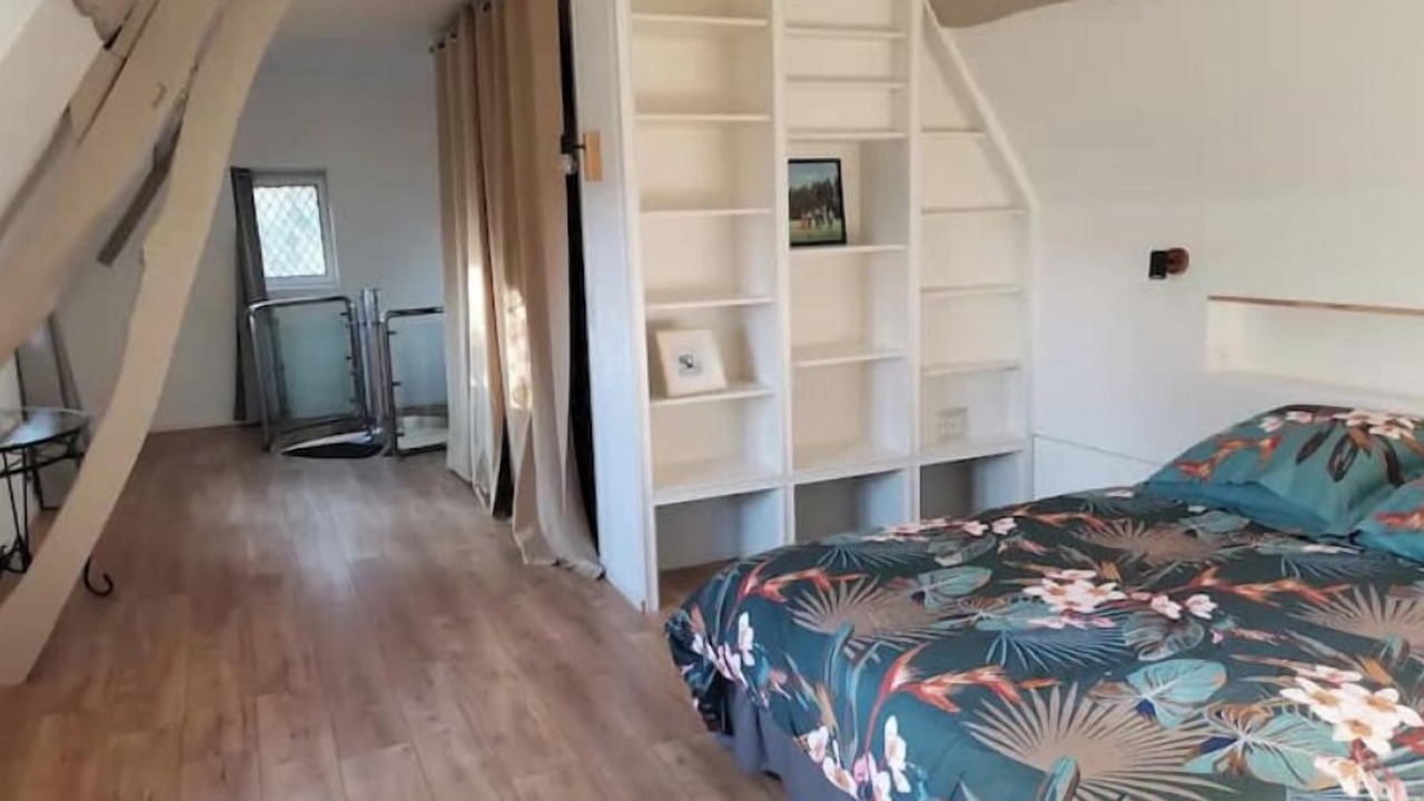 Photo of Bedroom in Livet-sur-Authou