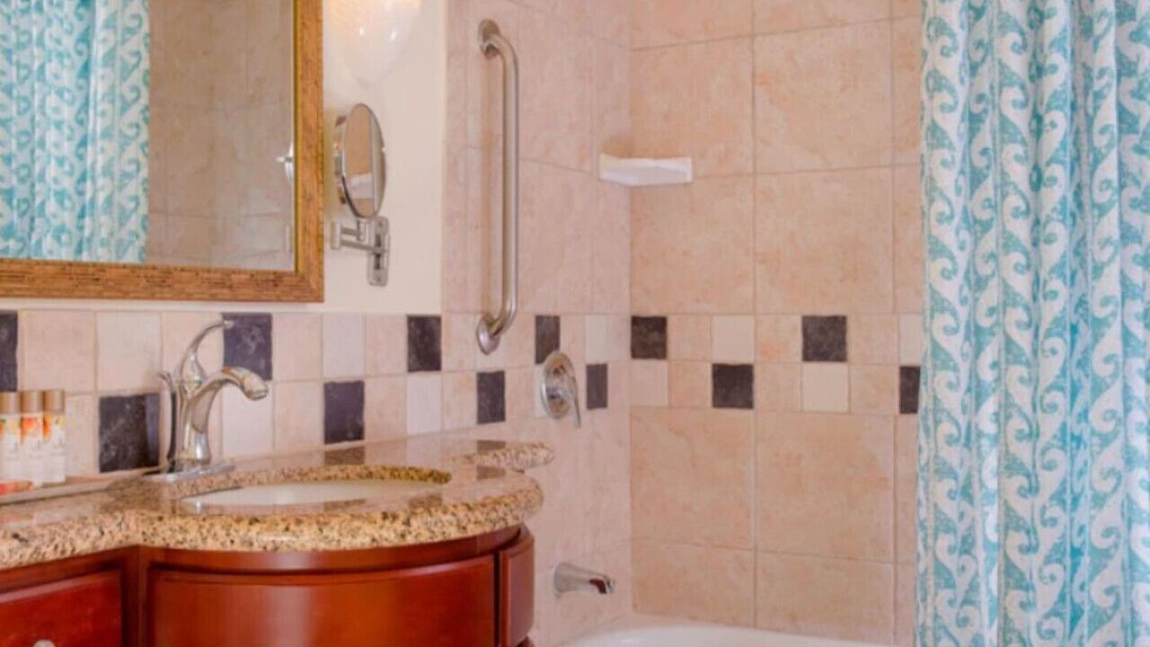 Photo of Bathroom in Ko Olina