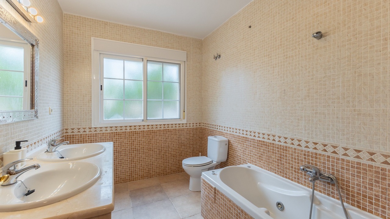 Photo of Bathroom in La Adrada