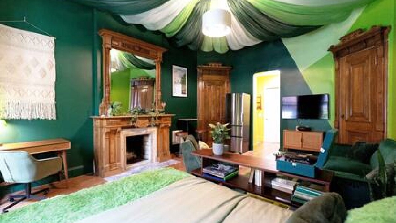 Photo of Bedroom in Central Park South