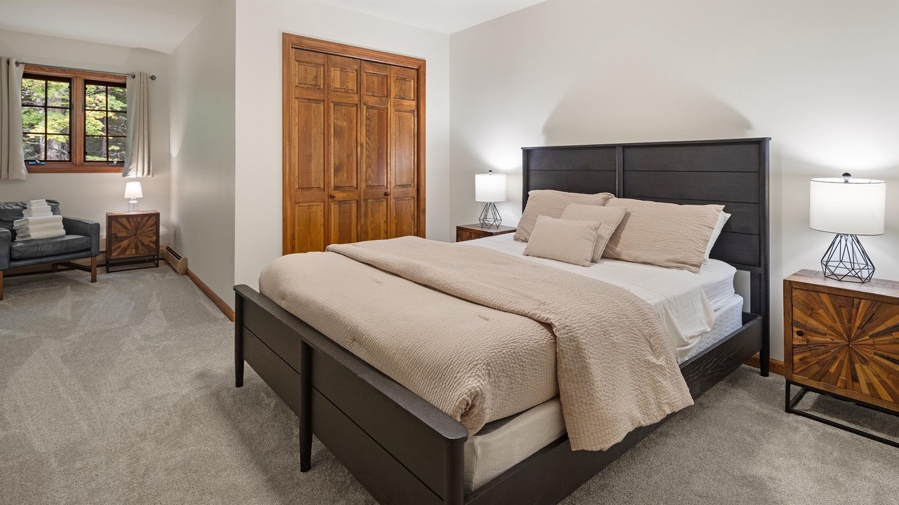 Photo of Others in Jay