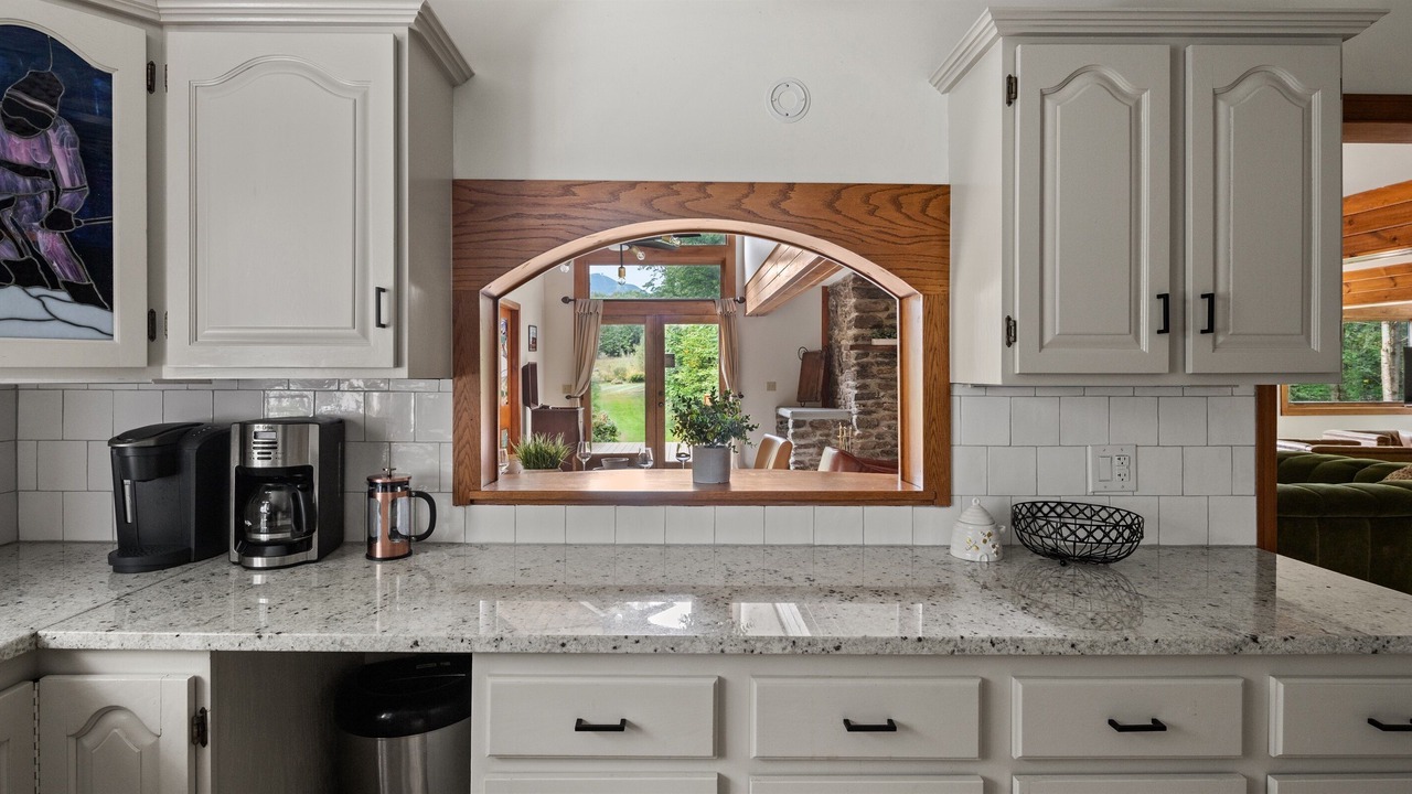 Photo of Others in Jay