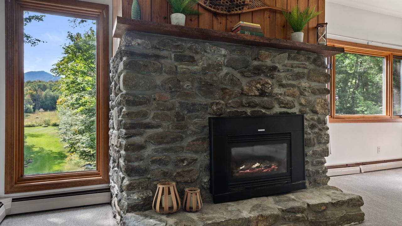 Photo of Livingroom in Jay