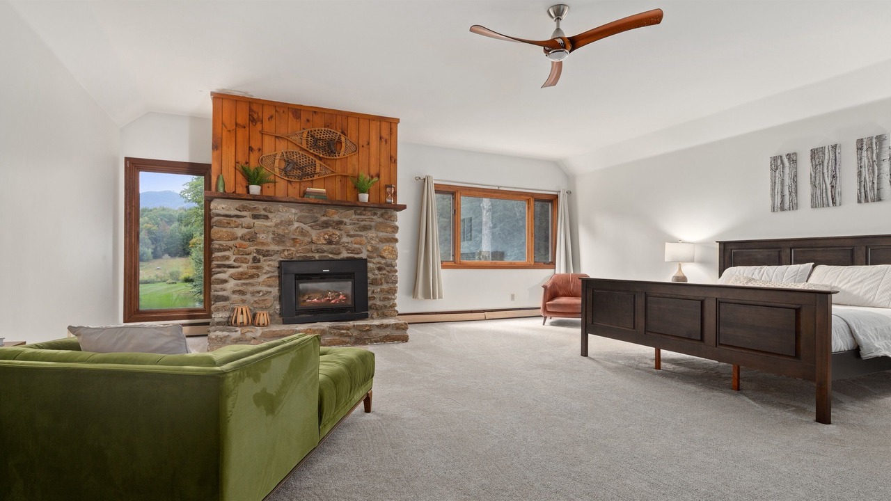 Photo of Others in Jay