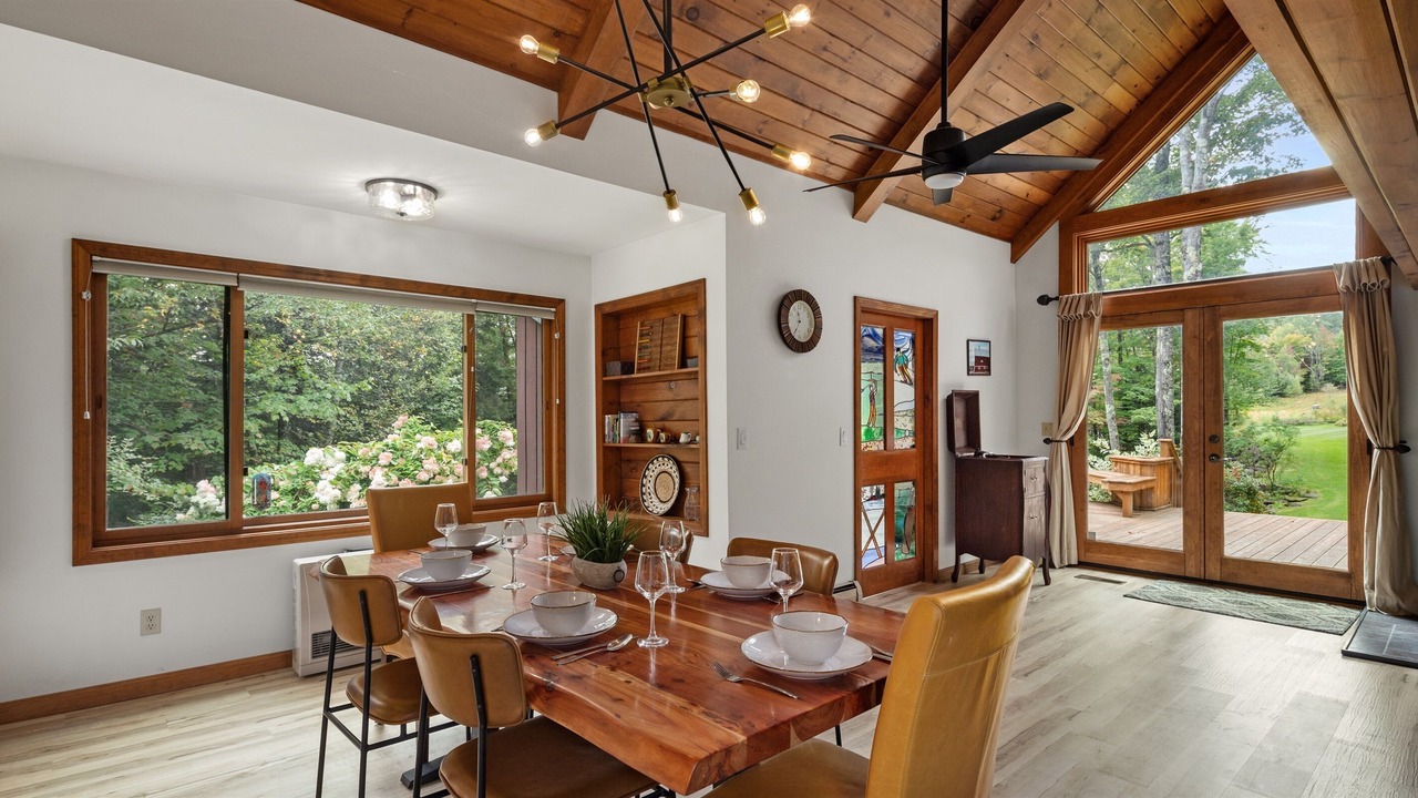 Photo of Others in Jay