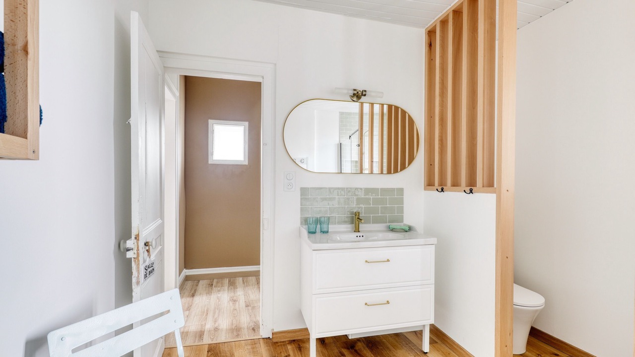 Photo of Bathroom in Saint-Pierre-en-Port