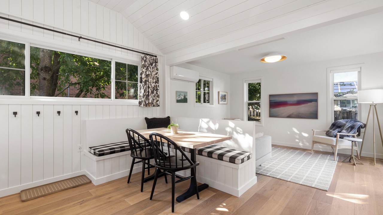 Photo of Others in Pine Park Neighborhood