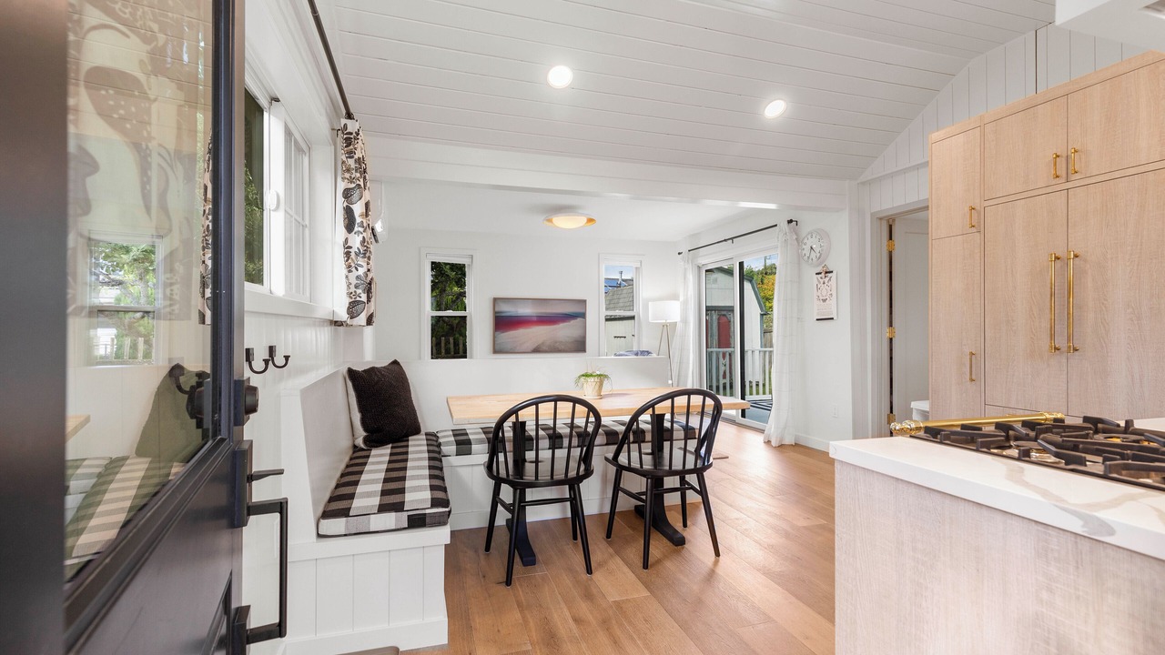 Photo of Others in Pine Park Neighborhood