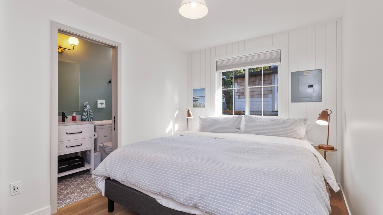 Photo of Bedroom in Pine Park Neighborhood