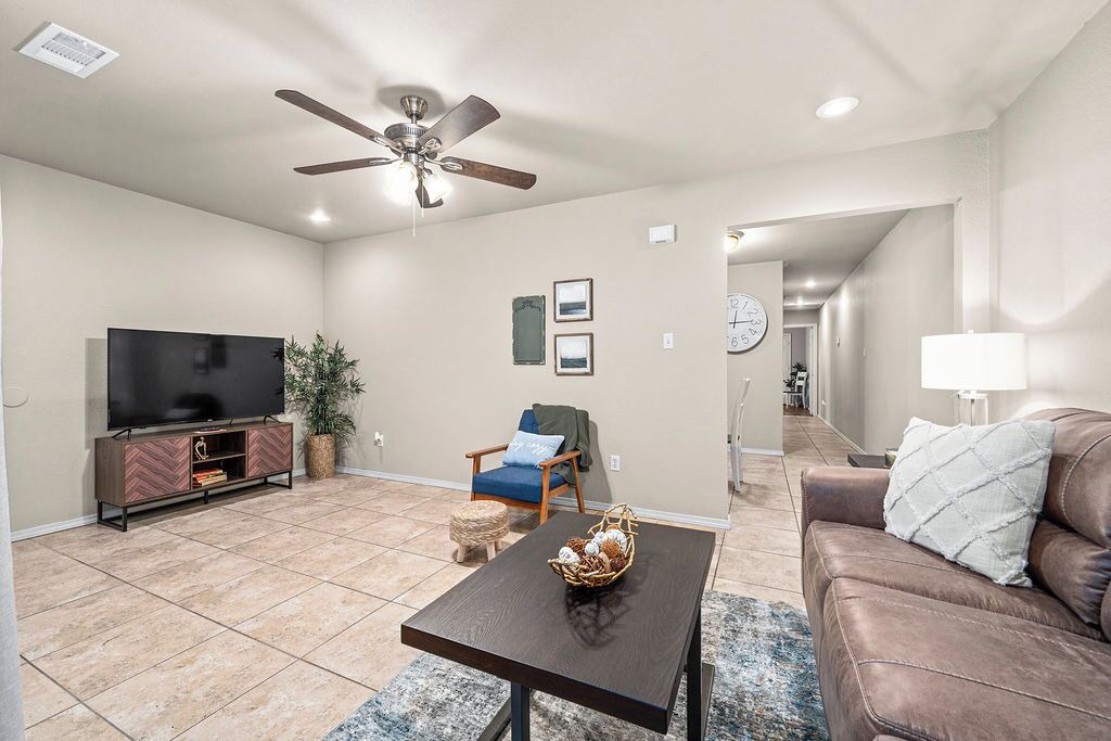 Photo of Livingroom in Fort Smith
