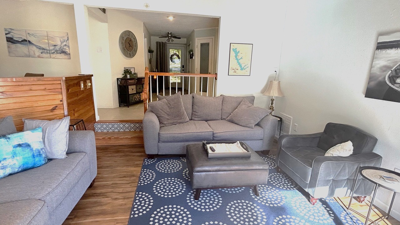 Photo of Livingroom in Tool