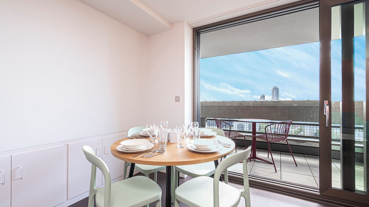 Photo of Others in Poplar