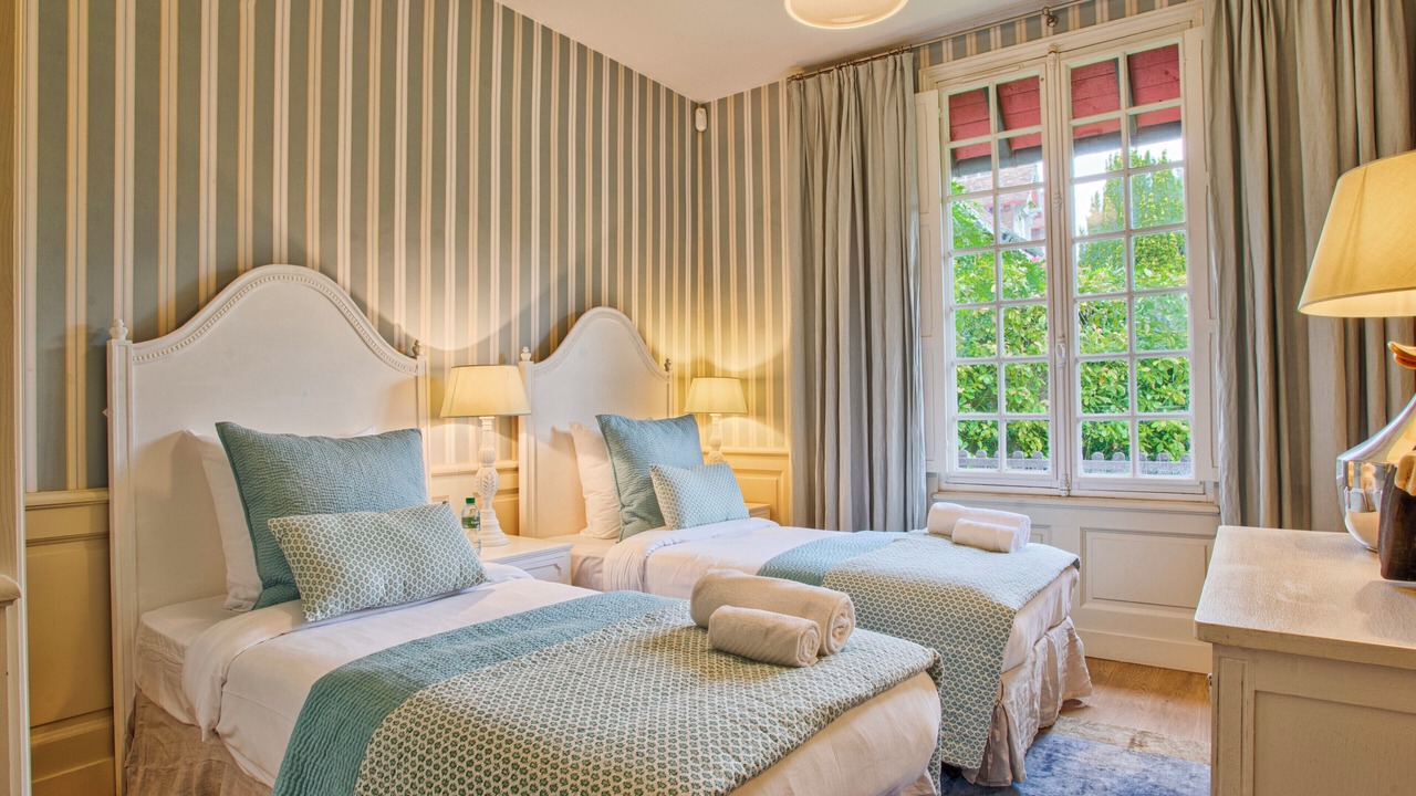 Photo of Bedroom in Deauville City Centre