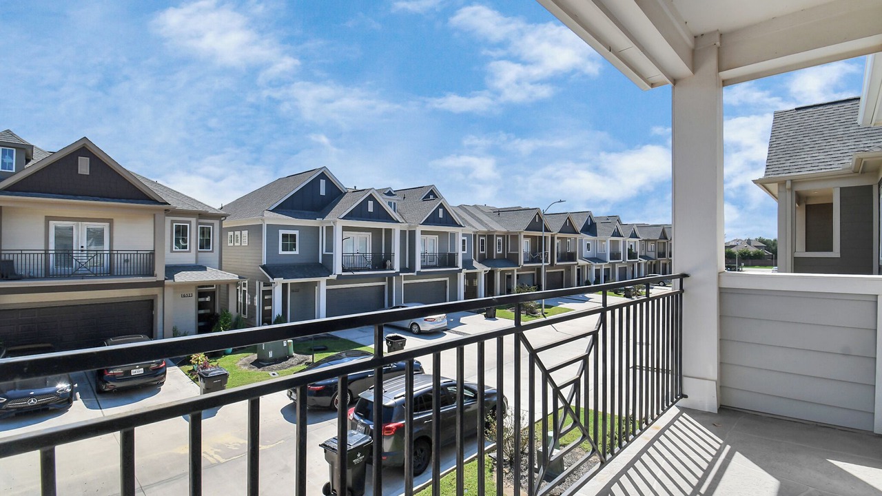 Photo of Outdoor in Clodine
