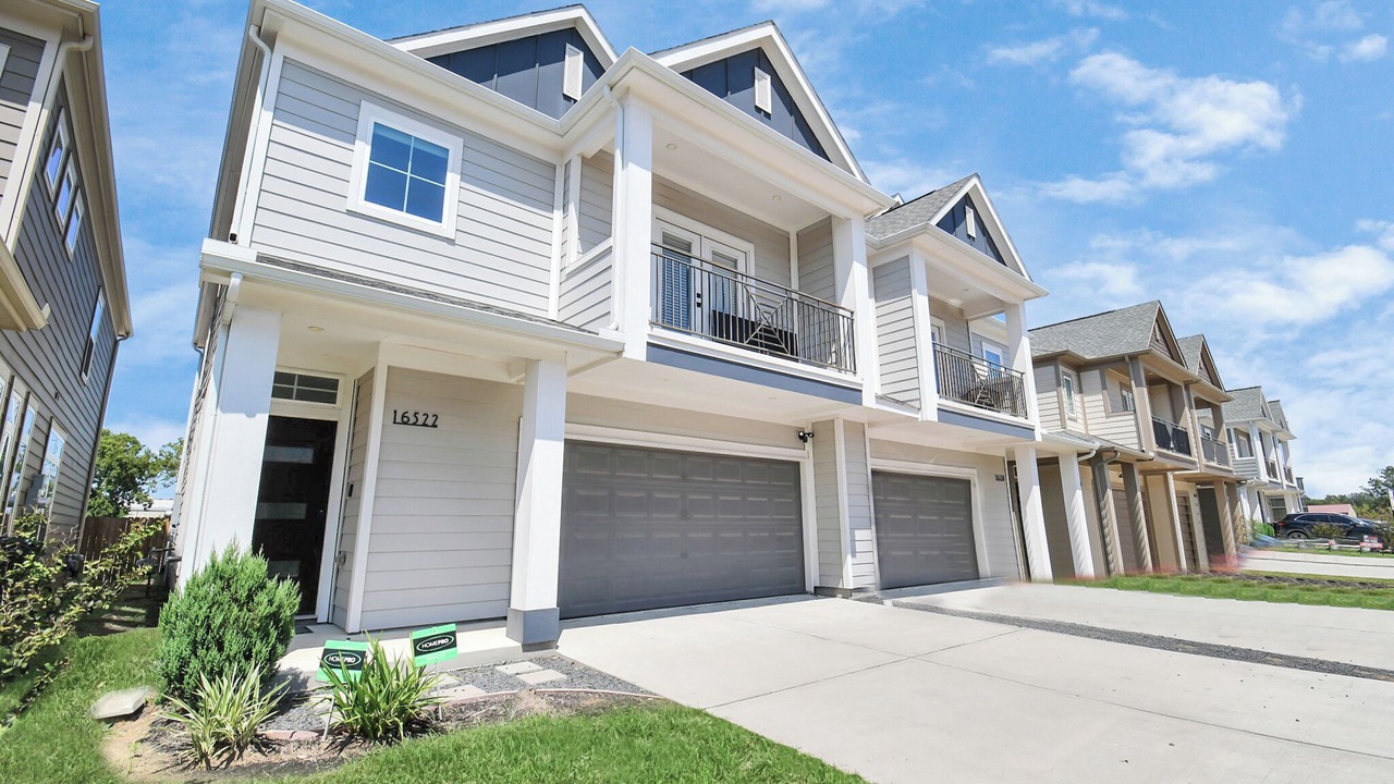 Photo of Outdoor in Clodine