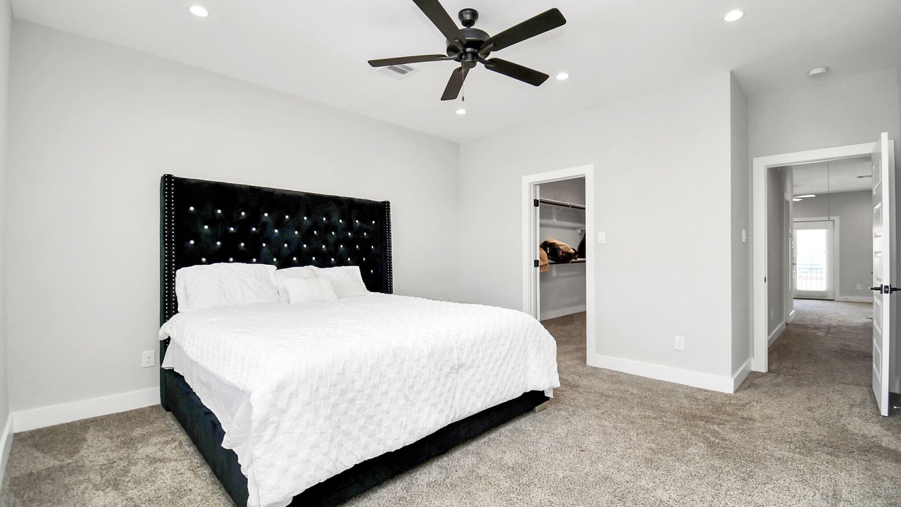 Photo of Bedroom in Clodine