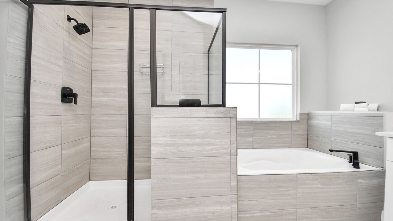 Photo of Bathroom in Clodine