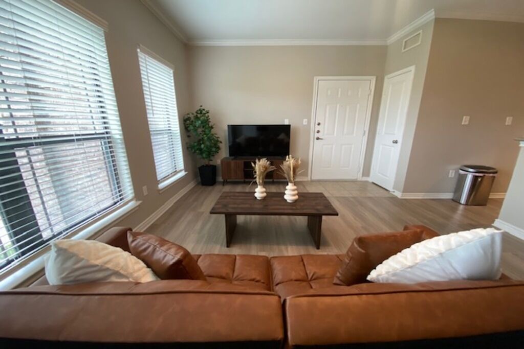 Photo of Livingroom in The Colony