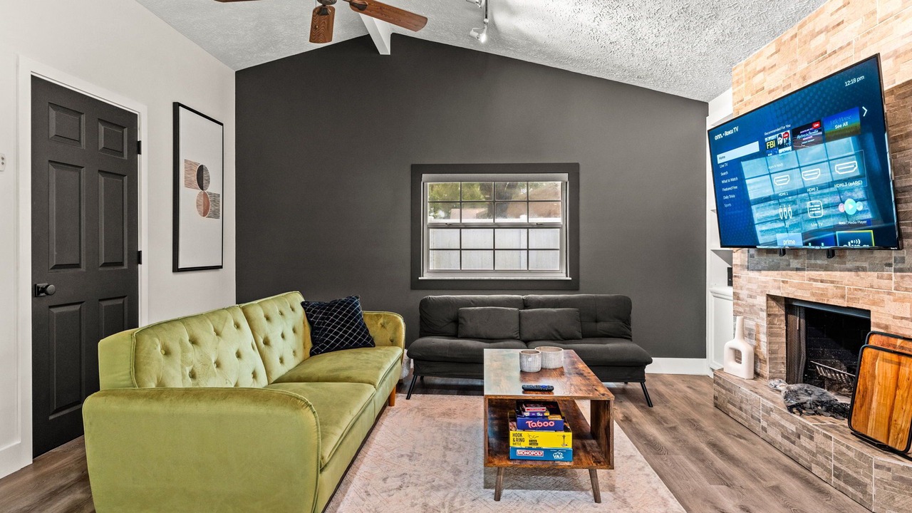 Photo of Livingroom in Lutz